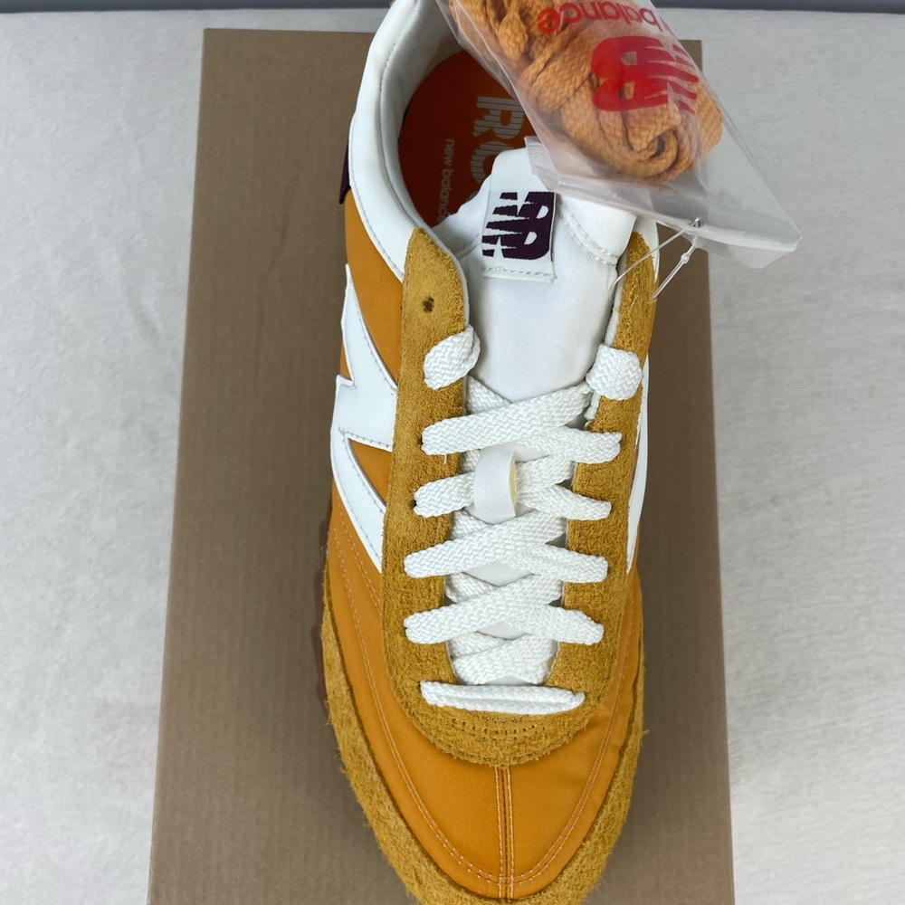 New Balance x Donald Glover RC30 Golden Hour Sneaker - Picture 7 of 8